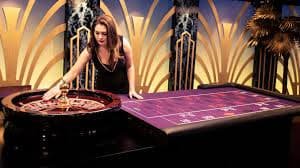 fan 2 Multi-Seat Blackjack Arena